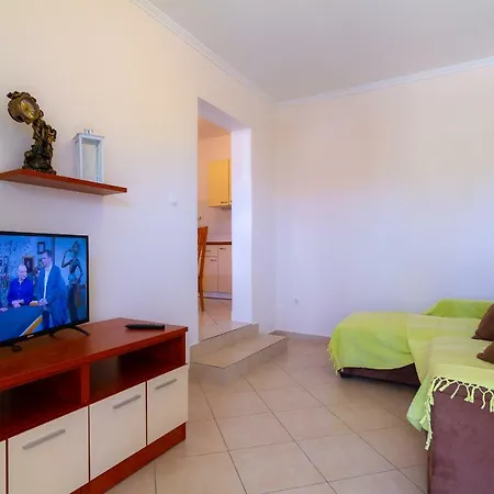 Haus Maja Apartman Banjol