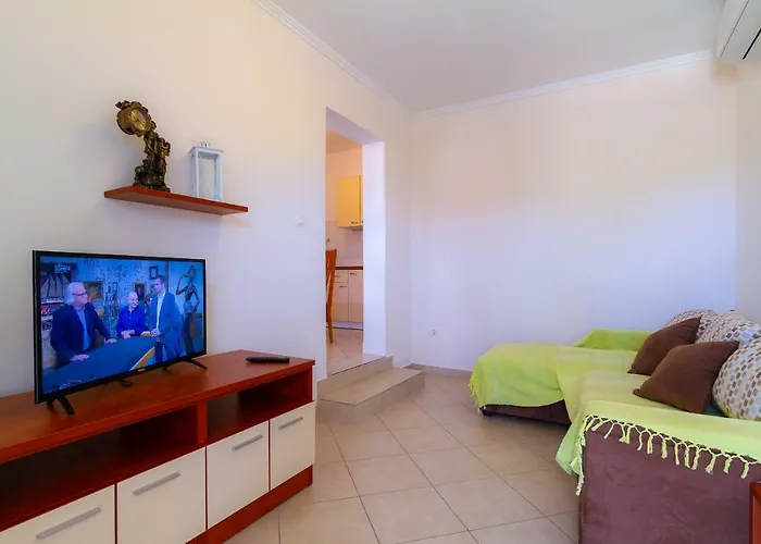 Haus Maja Appartement Banjol
